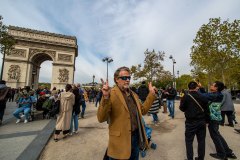 bob-at-the-Arch-DSC_3286